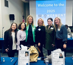 group of women at the Alumnae Empowerment Fair